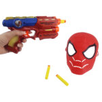 تفنگ و ماسک مدل مرد عنکبوتی